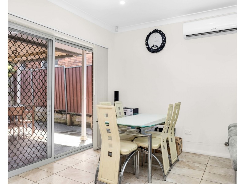 120 Gabo Crescent, Sadleir NSW 2168