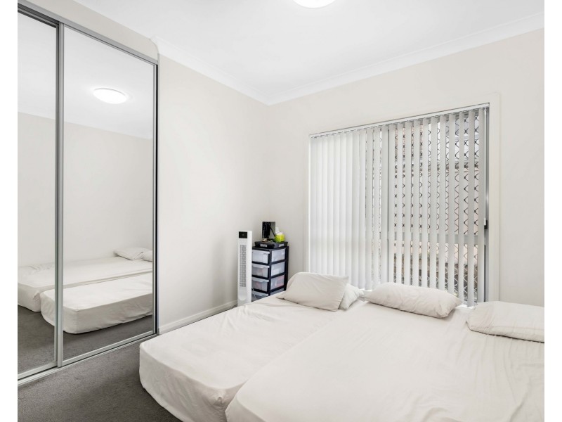 120 Gabo Crescent, Sadleir NSW 2168