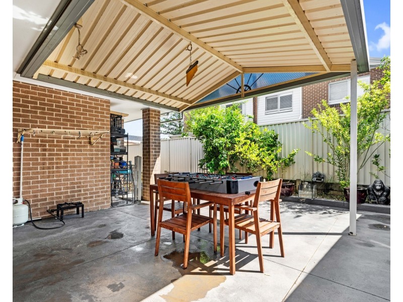 120 Gabo Crescent, Sadleir NSW 2168