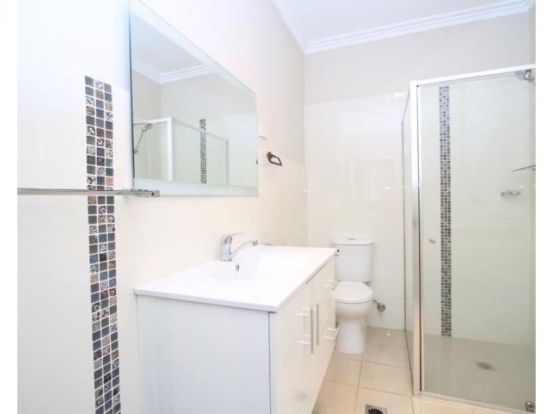 323a1 Elizabeth Drive, Mount Pritchard NSW 2170