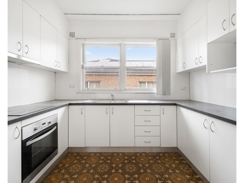 37 Grimson Crescent, Liverpool NSW 2170