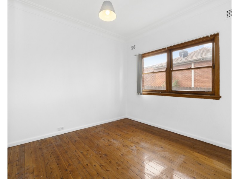 37 Grimson Crescent, Liverpool NSW 2170