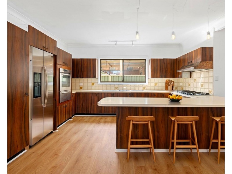 7 Dalmatia Street, Carramar NSW 2163