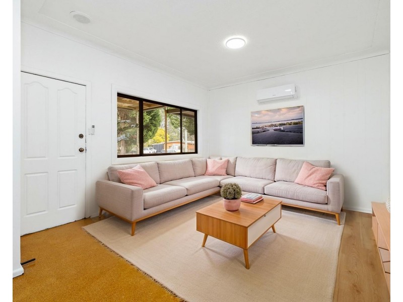 7 Dalmatia Street, Carramar NSW 2163