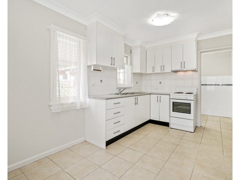 70 Strickland Crescent, Ashcroft NSW 2168