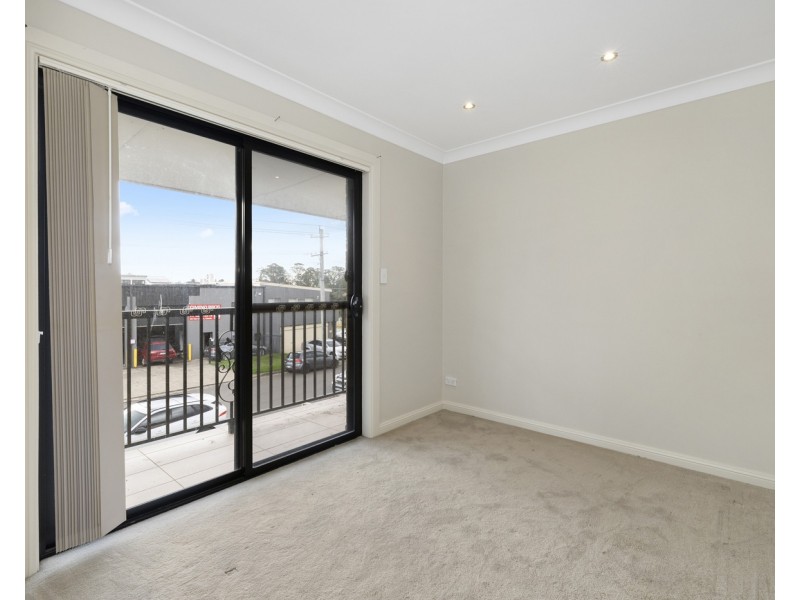 2A Canberra Avenue, Casula NSW 2170