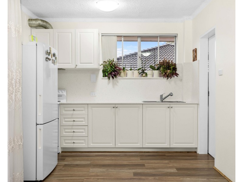 14/4 Forbes Street, Warwick Farm NSW 2170