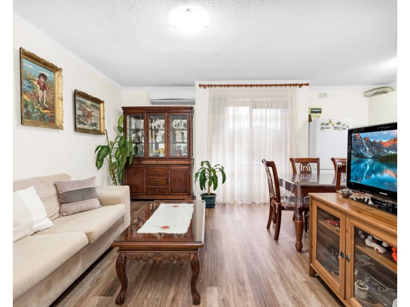 14/4 Forbes Street, Warwick Farm NSW 2170