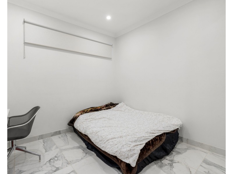 11 & 11a Oakborne Road, Liverpool NSW 2170