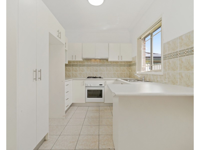 5 Aspen Close, Prestons NSW 2170