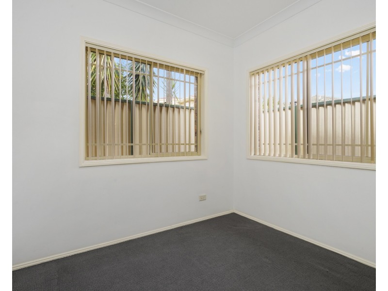 5 Aspen Close, Prestons NSW 2170