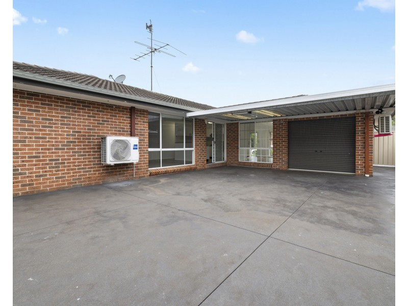23 Watkins Crescent, Currans Hill NSW 2567