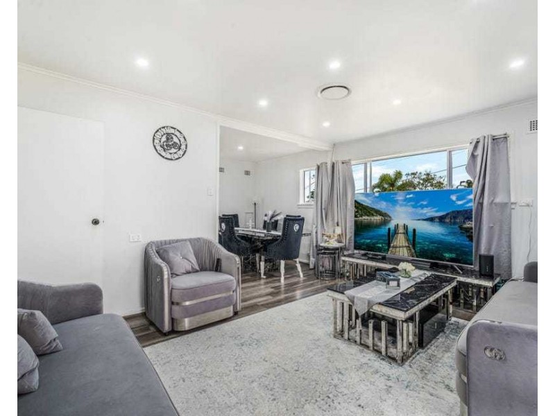 38 Lyndley Street, Busby NSW 2168