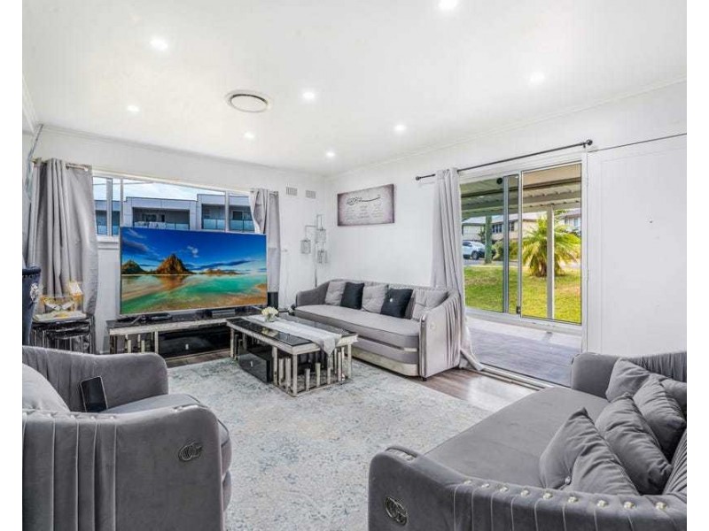 38 Lyndley Street, Busby NSW 2168