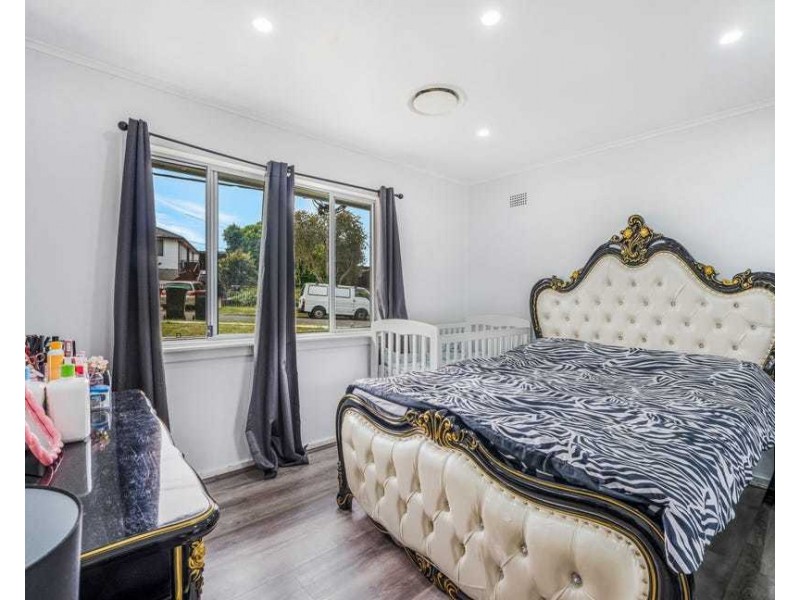 38 Lyndley Street, Busby NSW 2168