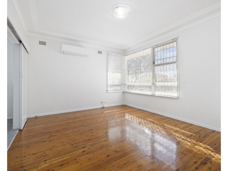 6 Reilly Street, Liverpool NSW 2170