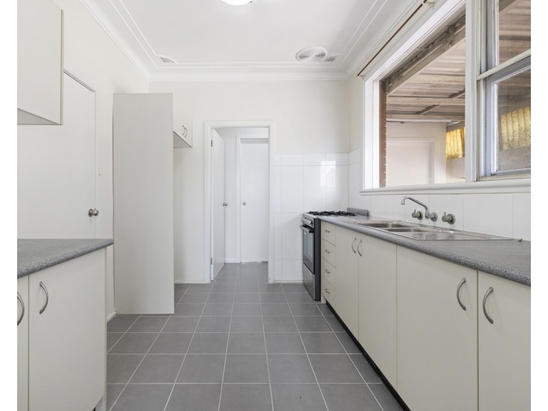 6 Reilly Street, Liverpool NSW 2170