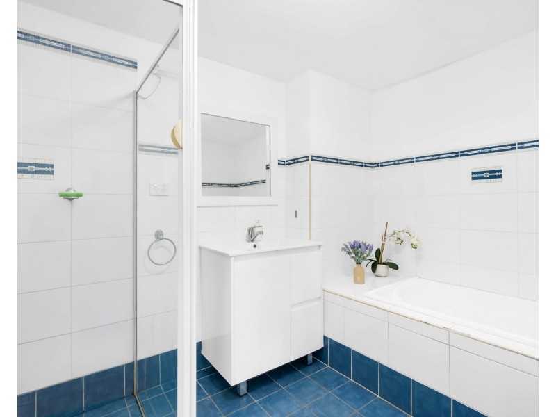8/9 Elizabeth Street, Liverpool NSW 2170