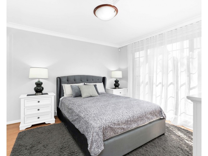 22 Tennant Street, Casula NSW 2170