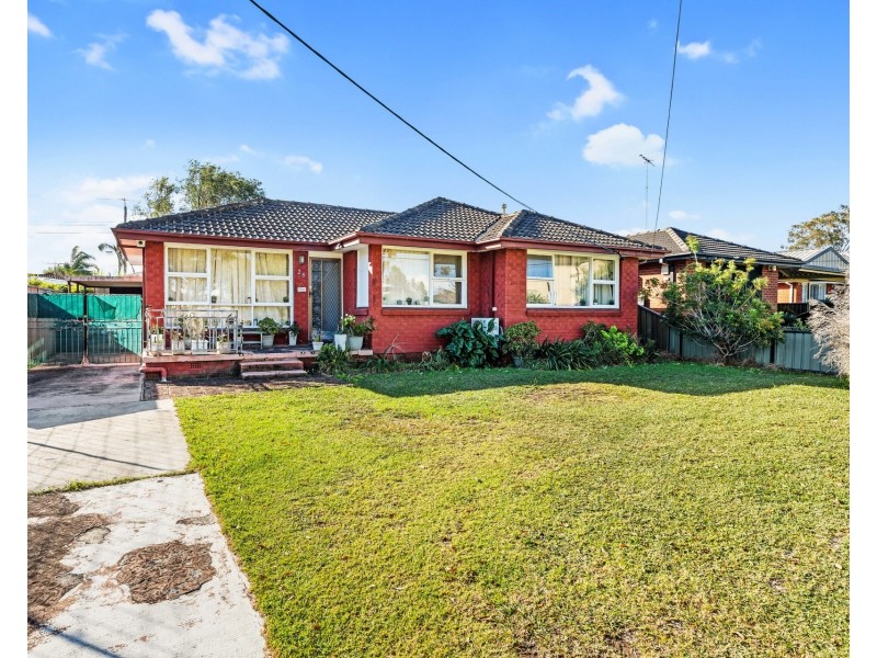 25 Vincent Avenue, Liverpool NSW 2170