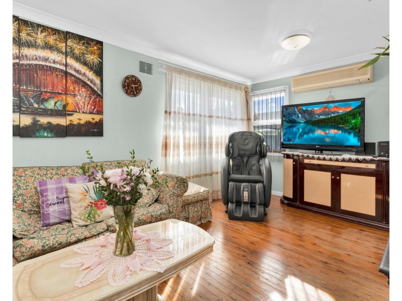 25 Vincent Avenue, Liverpool NSW 2170