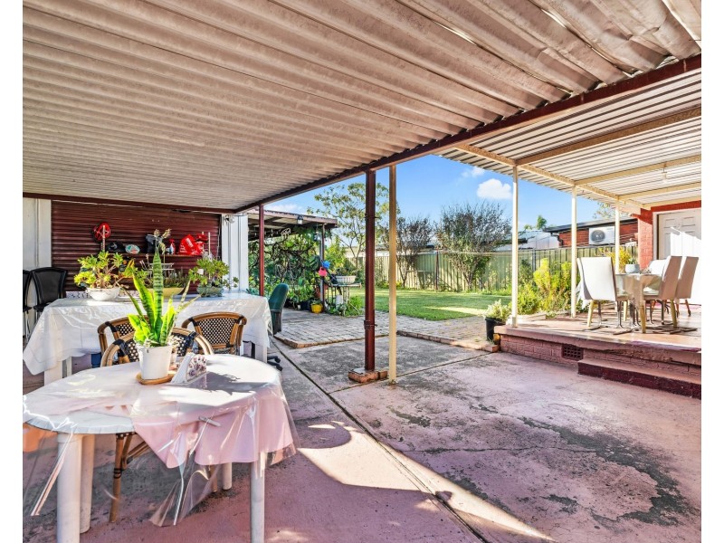 25 Vincent Avenue, Liverpool NSW 2170