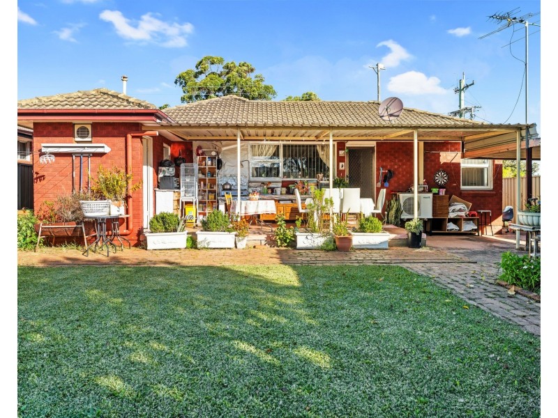 25 Vincent Avenue, Liverpool NSW 2170