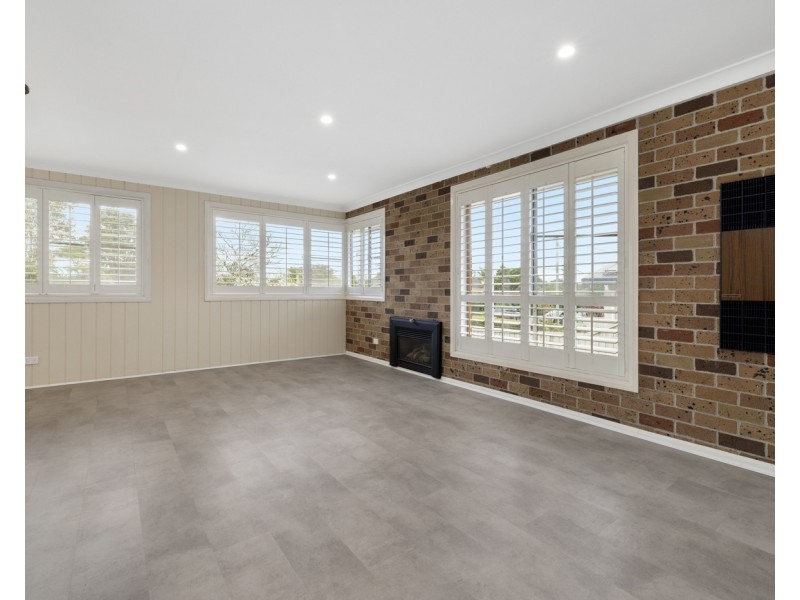 23 Atchison Road, Macquarie Fields NSW 2564