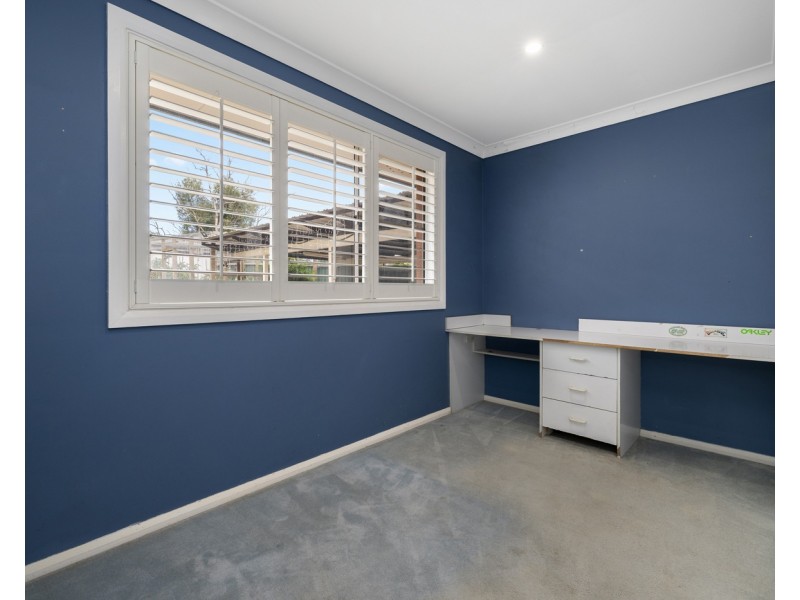 23 Atchison Road, Macquarie Fields NSW 2564