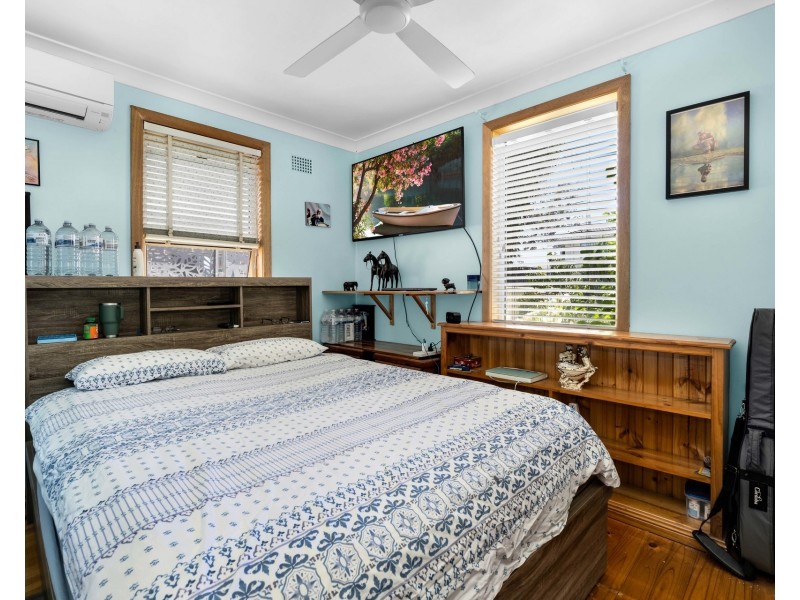 164 Graham Avenue, Lurnea NSW 2170