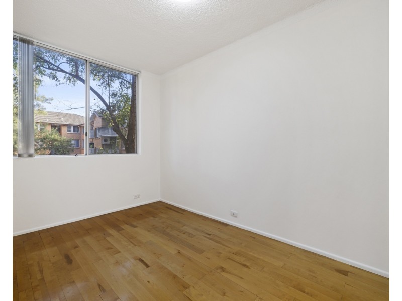 30/4 Beale Street, Liverpool NSW 2170