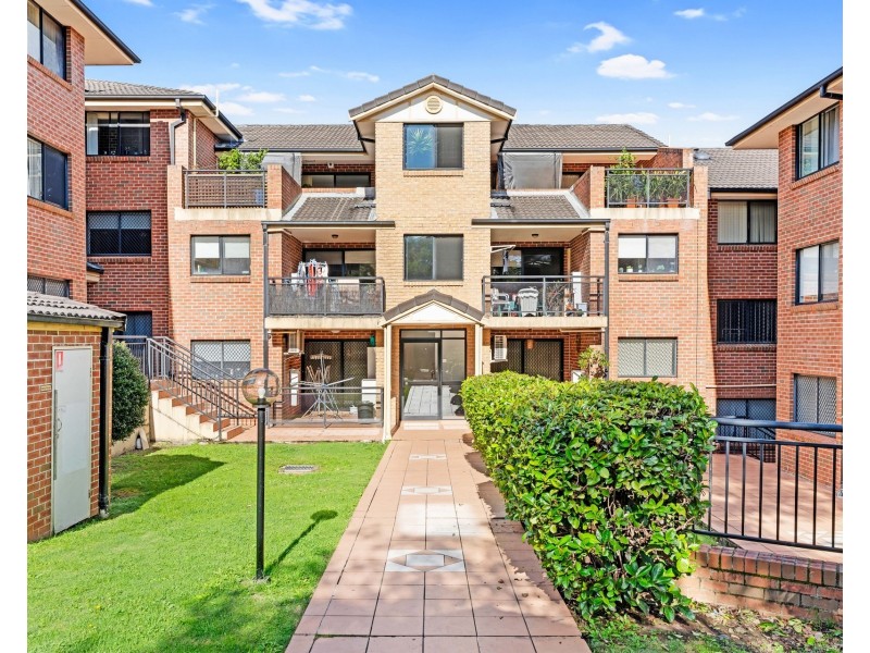 15/2 Mulla Road, Yagoona NSW 2199