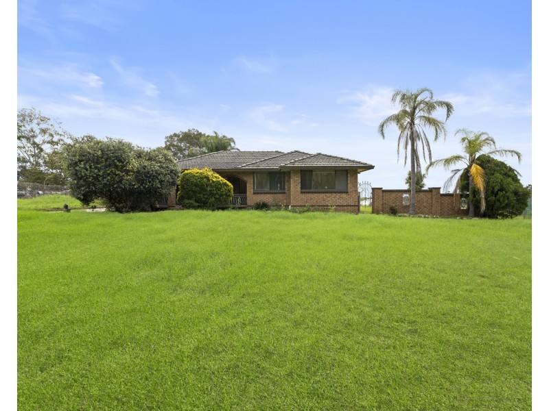 101 Robinson Road, Bringelly NSW 2556