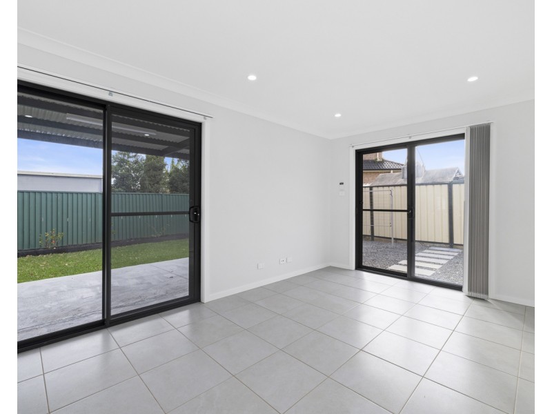 9b Lewis Road, Liverpool NSW 2170