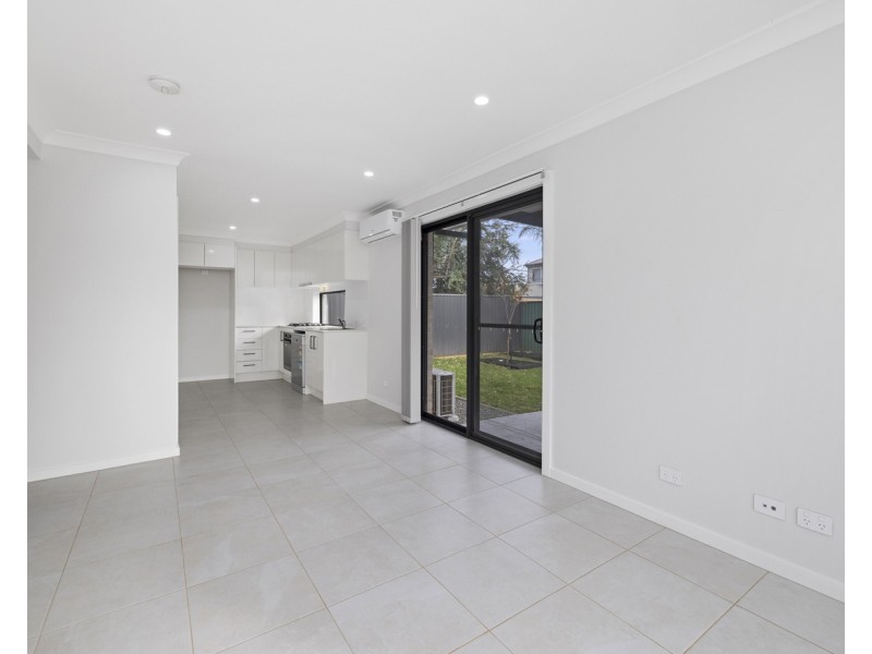 9b Lewis Road, Liverpool NSW 2170