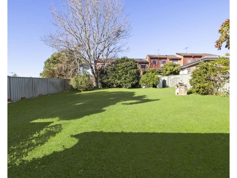 96 Canterbury Road, Glenfield NSW 2167