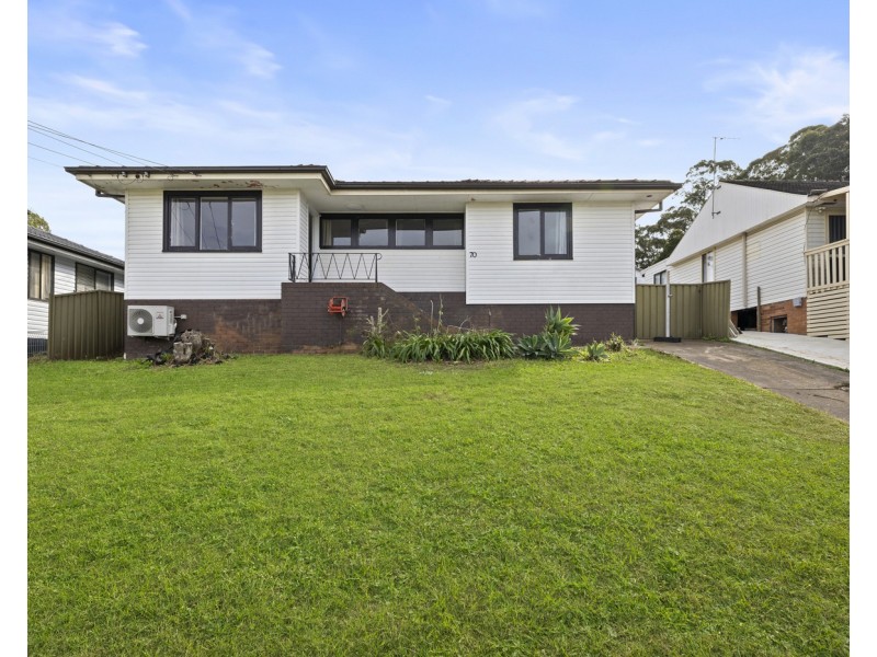 70 Strickland Crescent, Ashcroft NSW 2168
