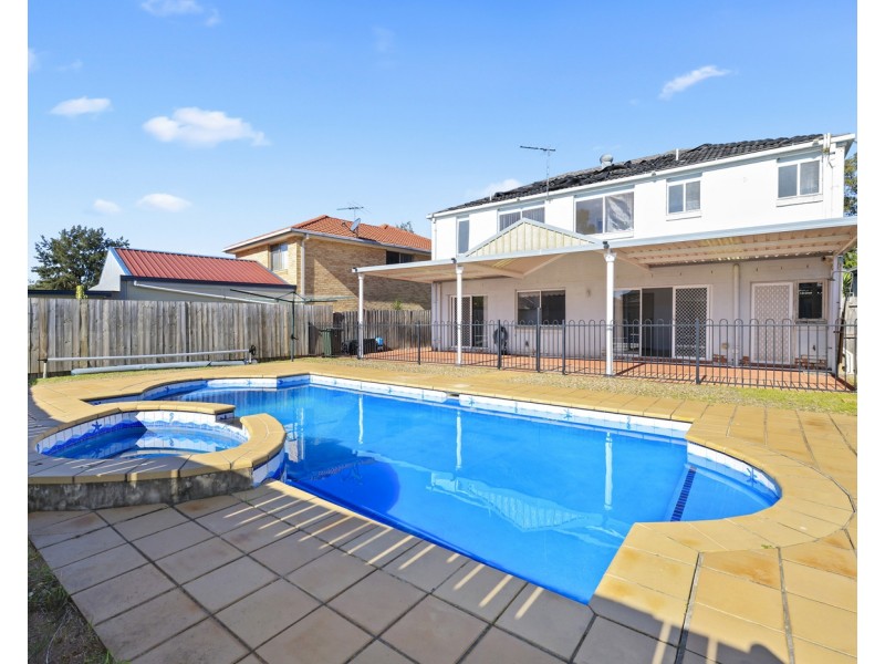 26 Gungarlin Drive, Horningsea Park NSW 2171