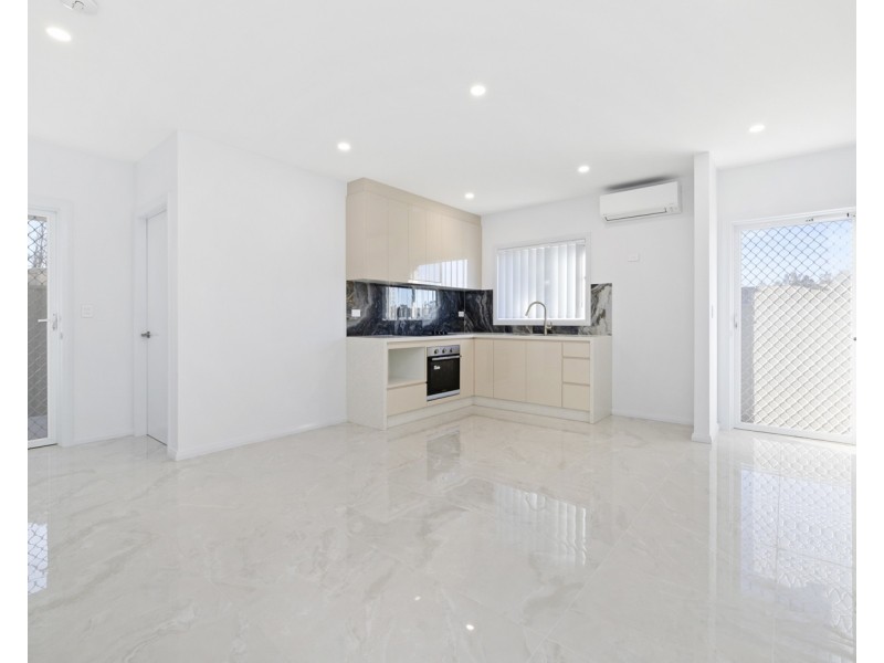 21A O’Neile Crescent, Lurnea NSW 2170
