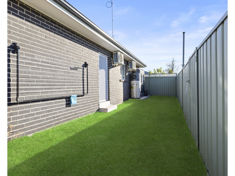 21A O’Neile Crescent, Lurnea NSW 2170