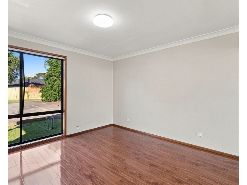4/25 Goodenough Street, Glenfield NSW 2167