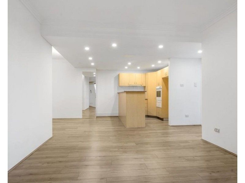 11/22-24 Goulburn Street, Liverpool NSW 2170