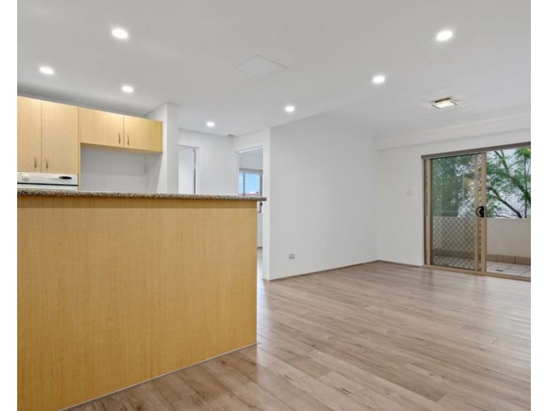 11/22-24 Goulburn Street, Liverpool NSW 2170