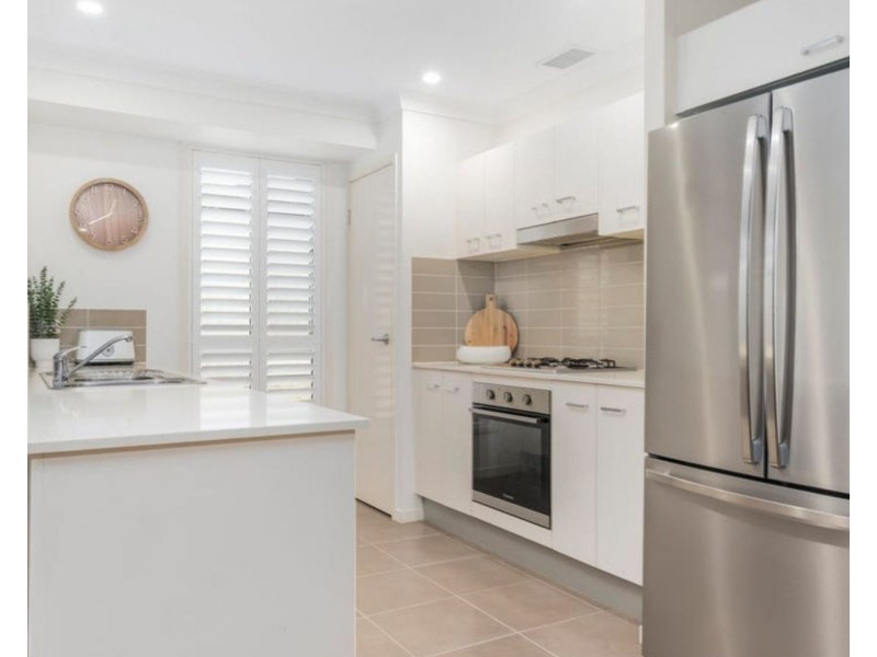 5a Cusack Avenue, Casula NSW 2170