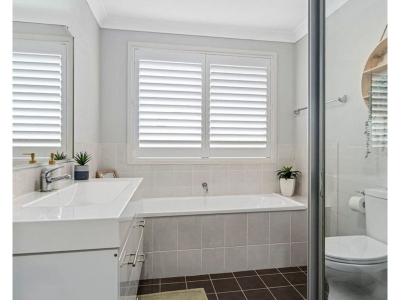 5a Cusack Avenue, Casula NSW 2170