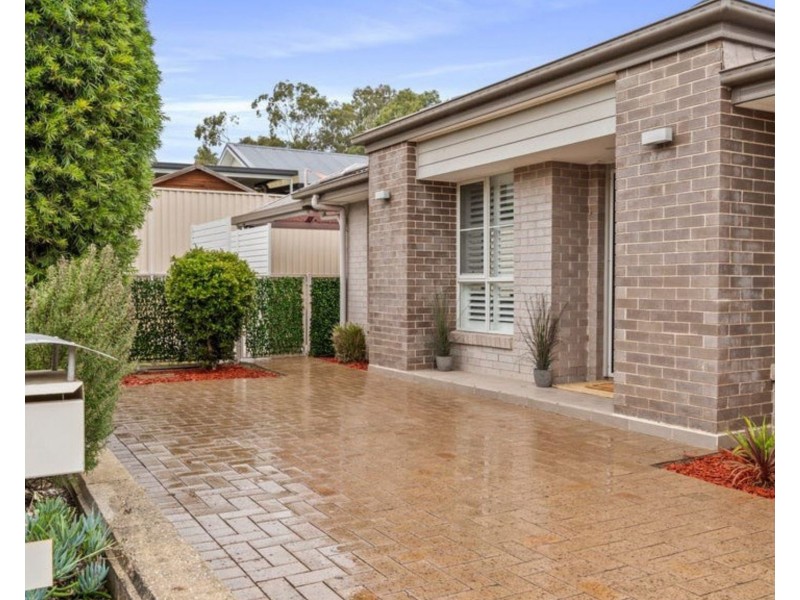 5a Cusack Avenue, Casula NSW 2170