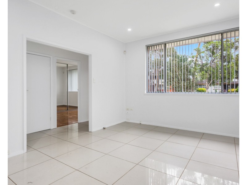 21 Weir Crescent, Lurnea NSW 2170