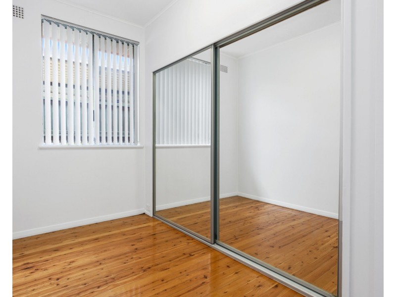 21 Weir Crescent, Lurnea NSW 2170