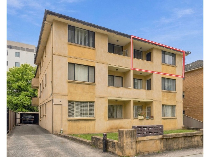 8/15 George Street, Liverpool NSW 2170