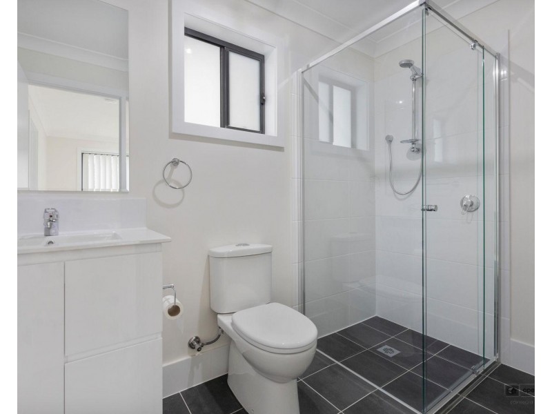 11a Hitter Avenue, Casula NSW 2170